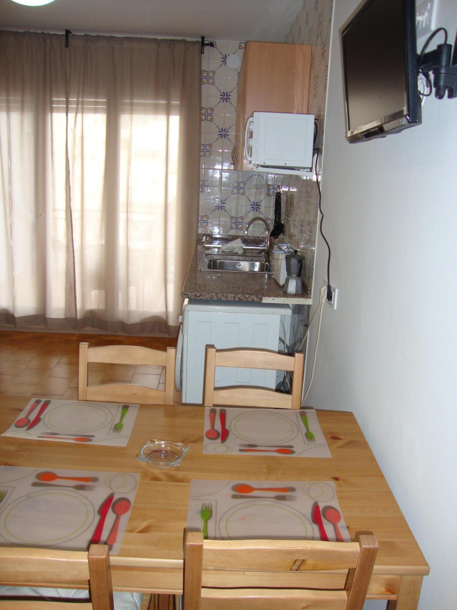 Apartaments Claudi Tossa de Mar Rum bild