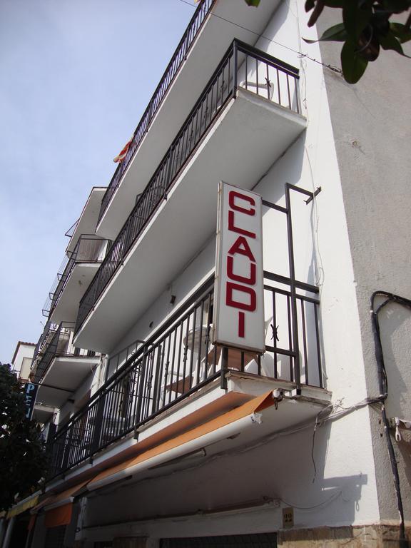 Apartaments Claudi Tossa de Mar Exteriör bild