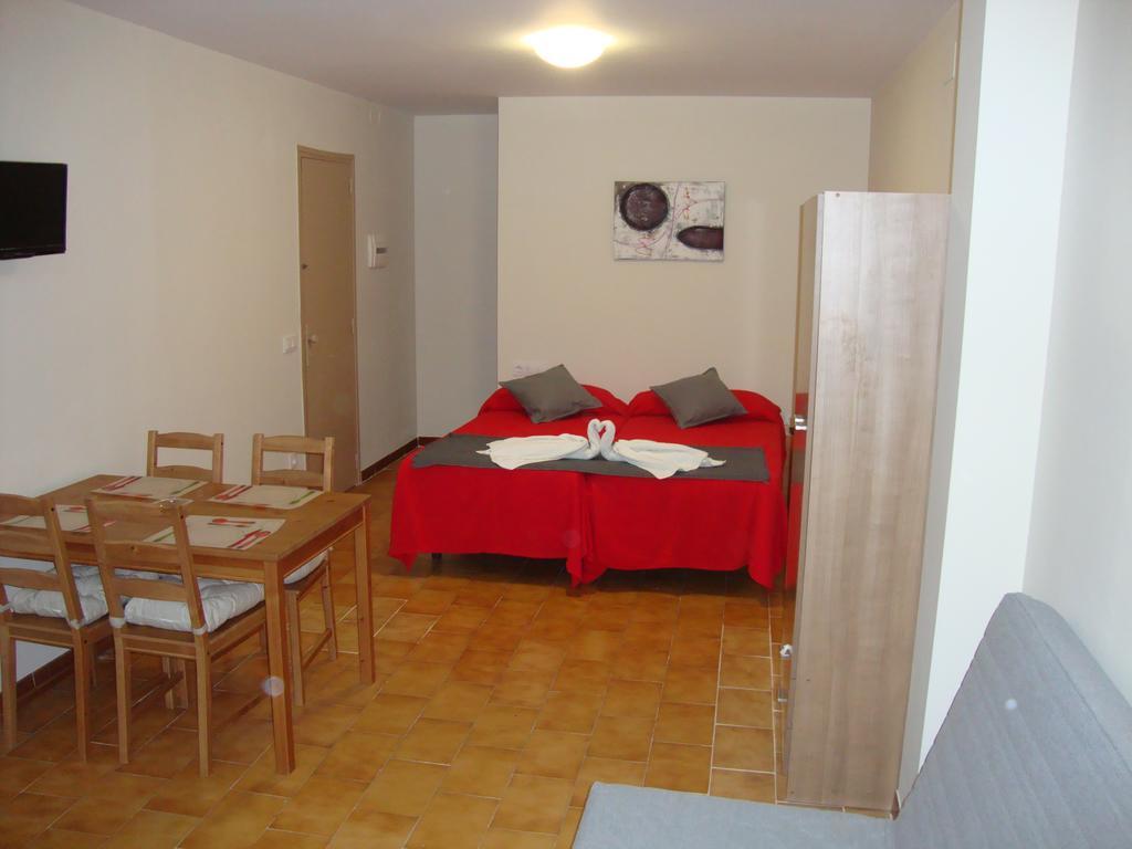 Apartaments Claudi Tossa de Mar Rum bild